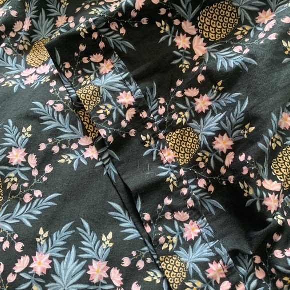Kennington Los Angeles Pineapple Hawaiian SS Shirt - Picture 2 of 5